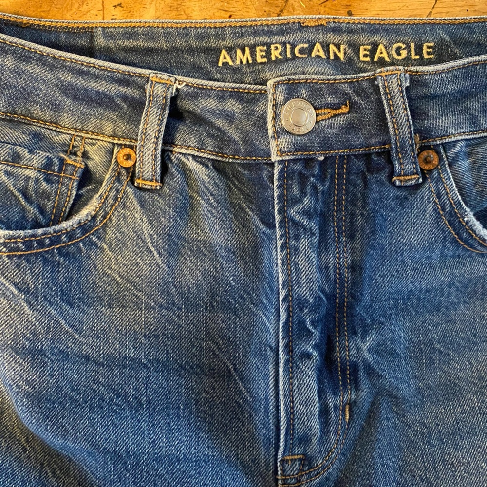 American Eagle Mom Straight Jeans - Picture 6 of 8